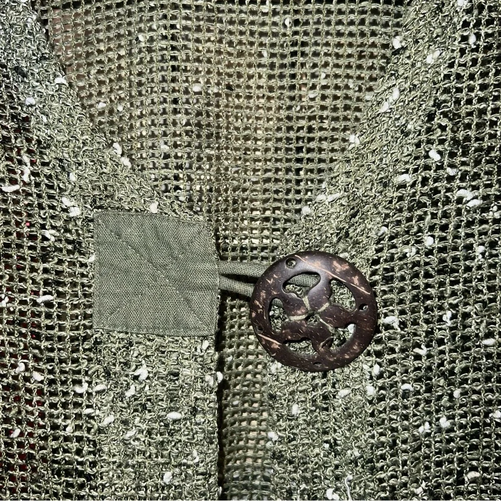 Isabel Taveres Net Pointed Hem Cárdigan Forest Green 2 Button Front Closure OS - Picture 6 of 15